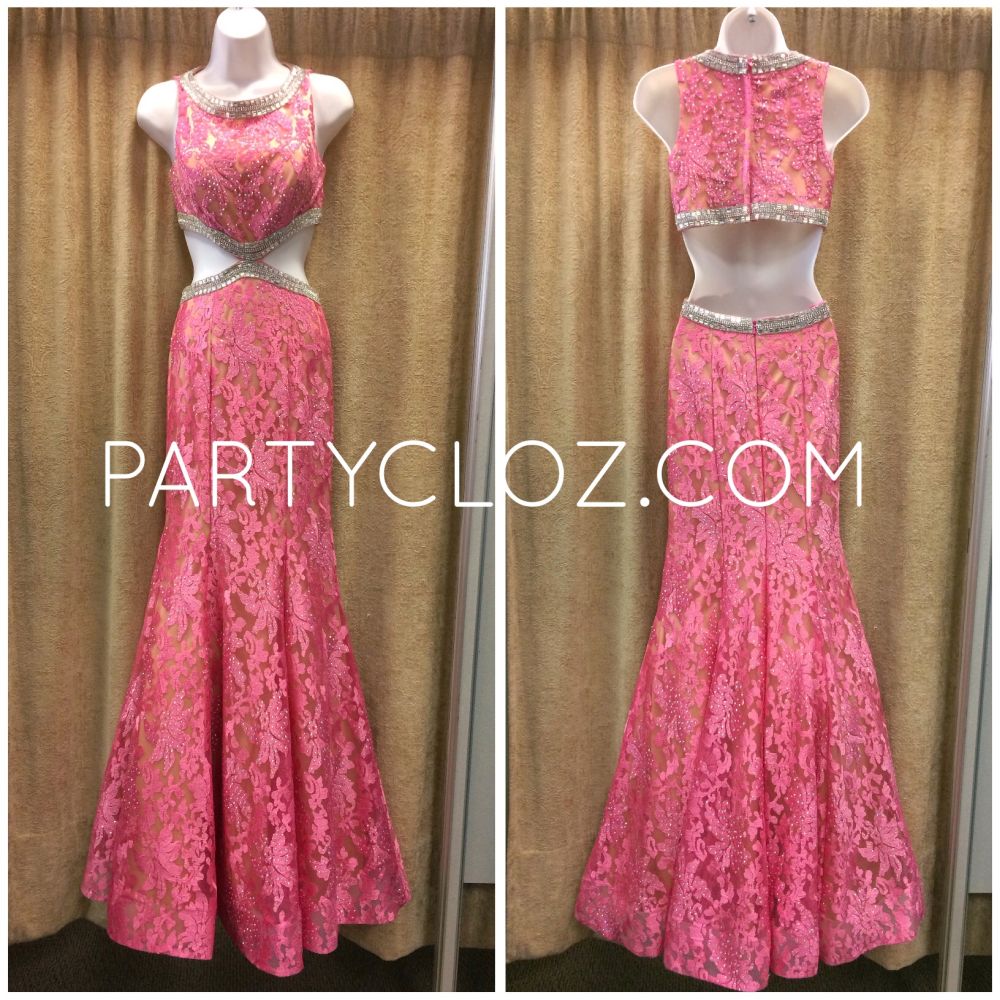 Dydsz Women's Lace Prom Dress - Scoop Neck A-Line Gown With Sheer Back - Formal Party Evening Dress (Multiple Colors)